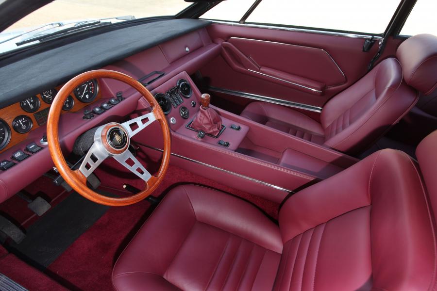  Lamborghini Jarama 400GT 1971 года  (фото 11 из 14)